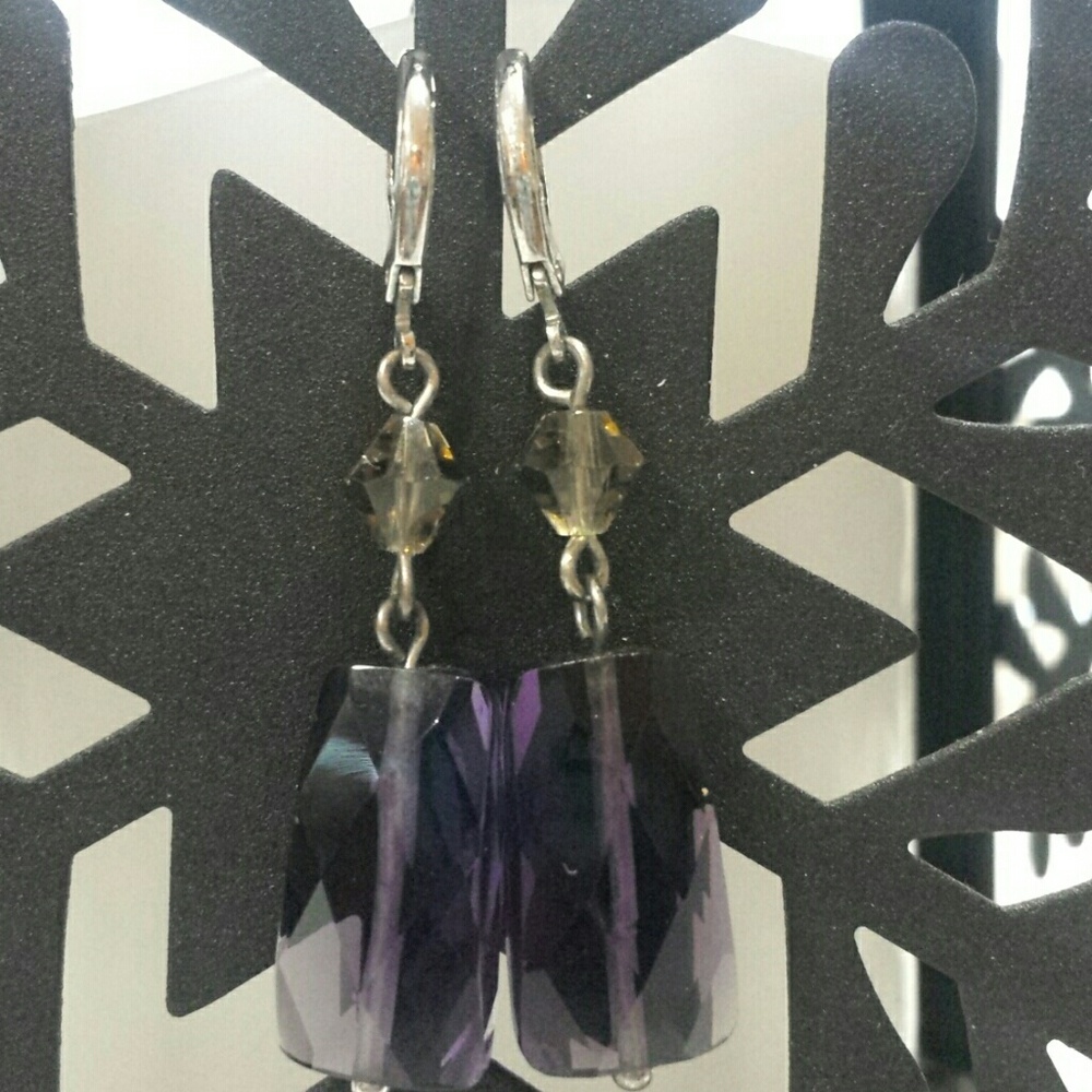 Earings